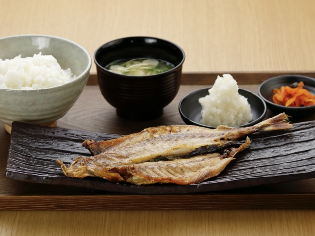 アジ開き定食