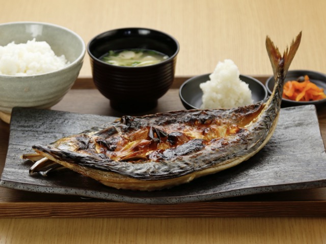 特大とろサバ開き定食